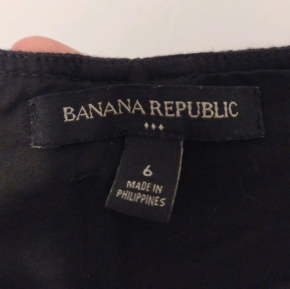 Banana Republic Factory - Sleeveless Texture Over Sheer Zipped Top - Picture 14 of 16